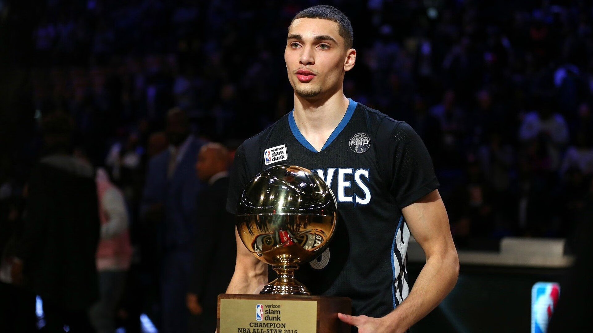 职业球员缺乏赛季恢复与监控机制，职业生涯从未缺席过季后赛