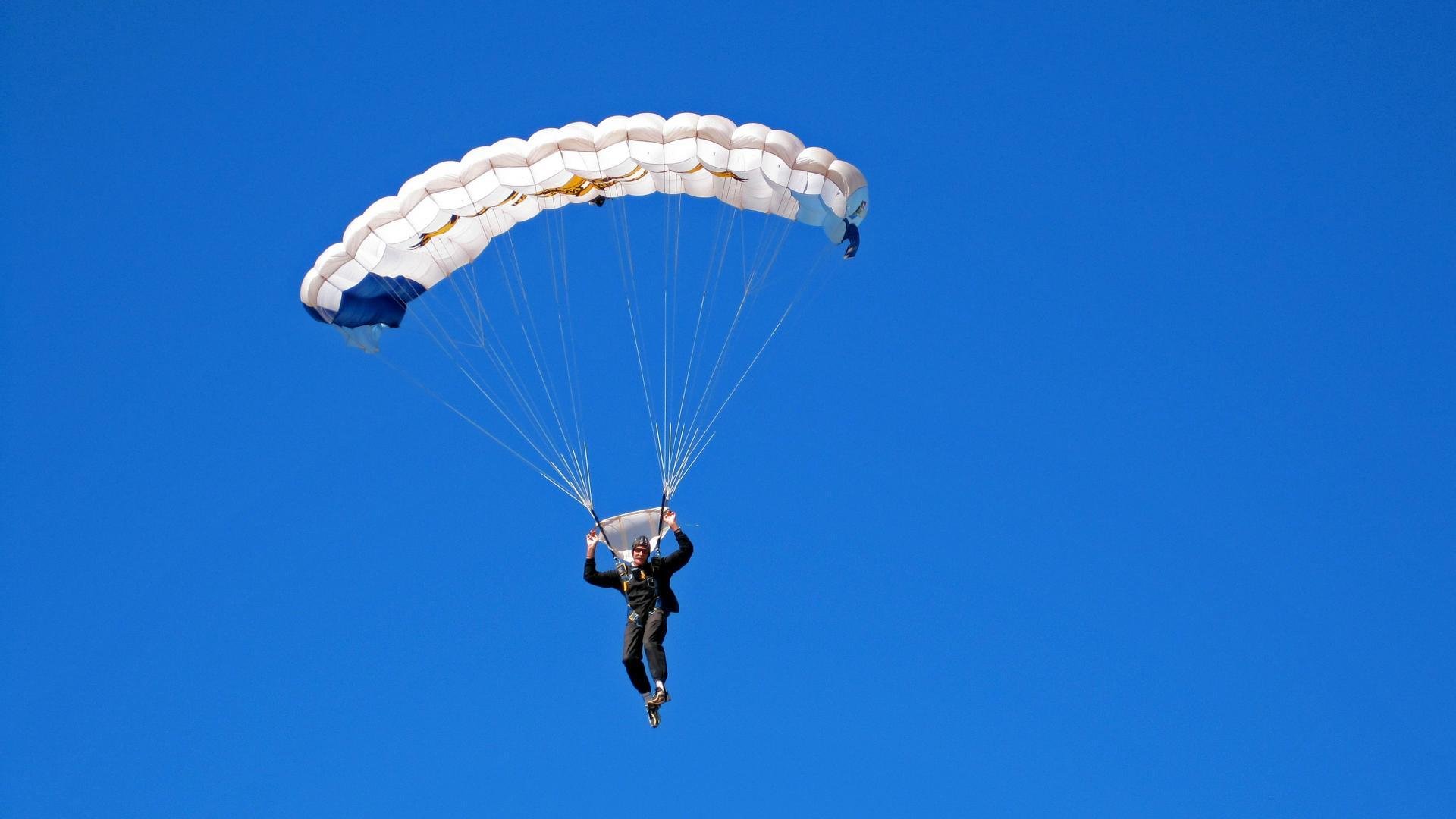 青训政策对足球发展影响，青训政策对足球发展影响分析